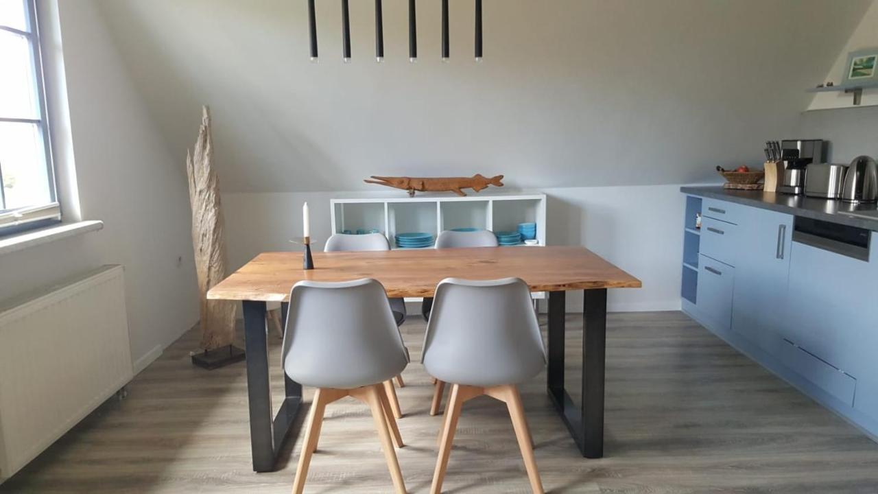 Ferienwohnung Born Am Darsswald Og エクステリア 写真